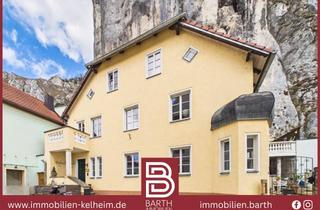 Haus kaufen in 93343 Essing, Zweifamilienhaus mit besonderem Flair und vielseitigen Nutzungsmöglichkeiten