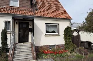 Doppelhaushälfte kaufen in 30629 Misburg-Nord, Doppelhaushälfte in Misburg-Nord mit großem Garten