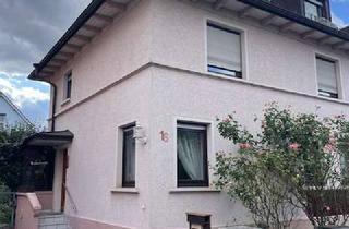 Haus mieten in Eichendorffstraße 16, 74074 Heilbronn, Heilbronn-Süd: Charmante Dopppelhaushälfte