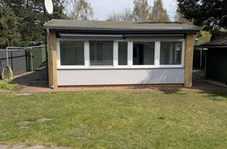 Haus mieten in Libellenweg 47a, 14776 Neustadt, Modernisierter 3-Zimmer-Bungalow mit EBK in Neustadt, Brandenburg an der Havel