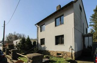 Einfamilienhaus kaufen in 52224 Stolberg, Freistehendes Haus mit viel Potenzial – ideal für Mehrgenerationenwohnen in ruhiger Lage