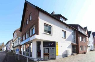 Haus kaufen in 33039 Nieheim, Wohn- und Geschäftshaus mit ca. 497 m² vermietbarer Fläche, Fernwärme und Entwicklungspotenzial