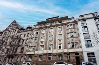Wohnung kaufen in 90762 Fürth, Traumhafte Altbauwohnung mit Charme und großzügigem Raumgefühl