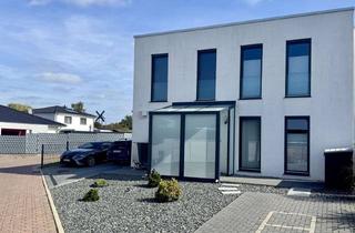 Haus kaufen in 38542 Leiferde, Neuwertig, hochwertig und energieeffizient : 5-Zimmer-Architekten-Stadthaus mit Garten