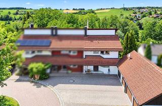 Haus kaufen in 84424 Isen, Architektenhaus in erster Reihe mit unverbautem Blick ins Naturschutzgebiet - Wohnen wie im Urlaub!