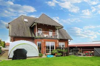 Einfamilienhaus kaufen in 38729 Lutter, Wohnen und Arbeiten: EFH mit Büro, Garagen, Garten und großer Halle. Gesamt: 654m²