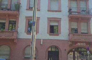 Wohnung kaufen in 68161 Mannheim, Mannheim - am Herschelplatz: top gepflegte 2 12 Zimmer Wohnung im DG