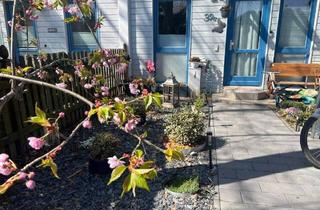 Reihenhaus kaufen in 14612 Falkensee, Falkensee - Modernisiertes Reihenhaus mit Sonnenuntergangs-Balkonen, neuer Terrasse & Fernwärme in Falkensee