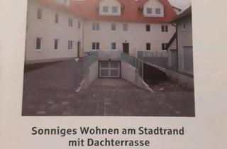 Wohnung kaufen in 85051 Ingolstadt, Ingolstadt - 2 Zimmerwohnung 2.OG mit ausgebauten Dachboden und Dachterasse