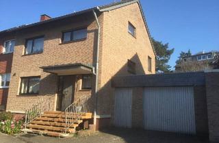 Einfamilienhaus kaufen in 41517 Grevenbroich, Grevenbroich - Einfamilienhaus mit unterkellerter Garage in GV-Neuenhausen