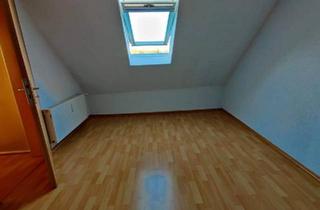 Wohnung kaufen in 76327 Pfinztal, Pfinztal - 2 Zimmer Wohnung Dachgeschoss in Berghausen