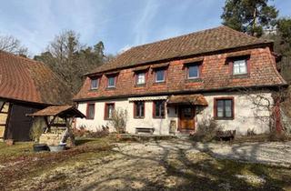 Haus kaufen in 91617 Oberdachstetten, Oberdachstetten - Historisches Gebäudeensemble in Alleinlage