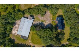 Haus kaufen in 24879 Neuberend, Neuberend - Kapitalanlage: Zwei Wohneinheiten + Halle + 8.945 m² Grundstück