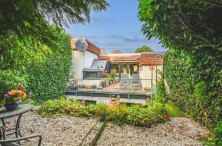 Wohnung kaufen in 52072 Aachen, Aachen - Haus- in Haus Feeling inklusive! Moderne Eigentumswohnung mit kleinem Garten und PKW-Stellplatz