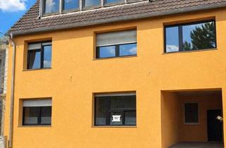 Mehrfamilienhaus kaufen in 52477 Alsdorf, Alsdorf - Ruhig gelegenes 4-Fam.-Haus mit Garten