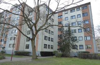 Wohnung kaufen in 30916 Isernhagen, Hannover - Helle 5-Zimmer Wohnung mit Balkon in Isernhagen-Altwarmbüchen