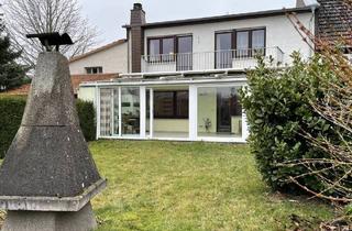 Haus kaufen in 35452 Heuchelheim, Heuchelheim - 35452 Heuchelheim Zwei Häuser auf einem Grundstück