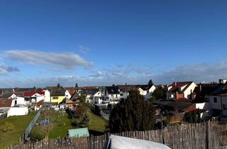 Wohnung kaufen in Rathausstr. 53, 68766 Hockenheim, Dachgeschosswohnung mit 21qm Dachterrasse mit Ausblick und Gartenmitbenutzung