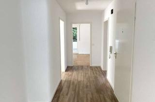 Wohnung kaufen in Albert-Schweitzer-Str., 76344 Eggenstein-Leopoldshafen, Bezugsfreie 4-Zi.-EG mit Garten, Balkon & Garage – 106 m² in Eggenstein-Leopoldshafen