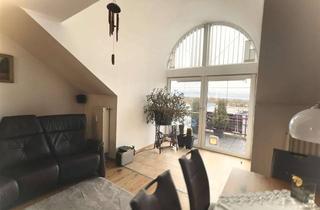 Wohnung kaufen in 94327 Bogen, Helle Dachgeschosswohnung mit Südbalkon, Aufzug und Stellplatz – ruhige Lage in Bogen