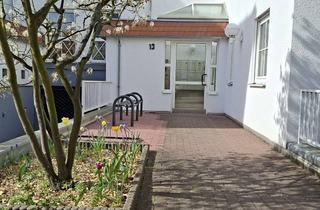 Wohnung kaufen in Lilienstraße 13, 65451 Kelsterbach, Gut geschnittene 3-Zimmer-Wohnung in guter Lage von Kelterbach – provisionsfrei