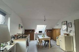 Wohnung mieten in 47441 Moers, Stadtnah und entspannt wohnen - 2 Zimmer-Dachgeschosswohnung in Moers Hülsdonk