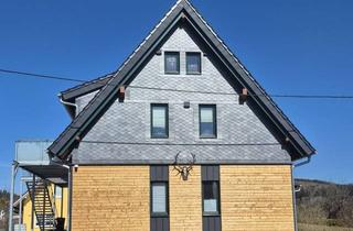 Wohnung mieten in Wasserwerkstraße, 98553 Schleusingen, Luxuriöse 2,5-Zimmer-Wohnung mit Balkon in Sankt Kilian