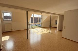 Wohnung mieten in 66424 Homburg, Helle 3-Zimmer Wohnung mit Balkon in Homburg-Einöd