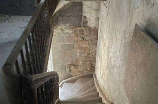 Bauernhaus kaufen in 91166 Georgensgmünd, Charmantes Bauernhaus mit Sanierungsbedarf und zwei Nebengebäuden in idyllischer Umgebung