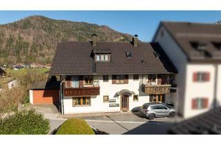 Haus kaufen in 83324 Ruhpolding, Im Ortskern von Ruhpolding: Vermietetes 5-Familienhaus in ruhiger Lage