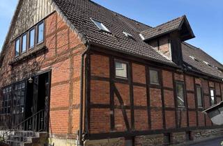 Haus kaufen in Rawaule, 32694 Dörentrup, Sanierungsbedürftiges Fachwerkhaus mit viel Charme
