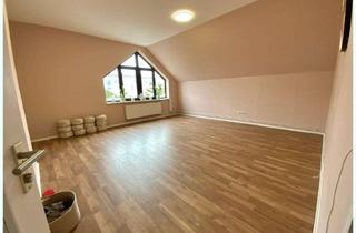 Büro zu mieten in 25813 Husum, Gewerbegebiet Ost: Attraktive 3-Zimmer- Büro-/Praxisetage im 1.OG mit Glasfaseranschluß!