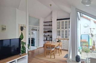 Wohnung kaufen in 55128 Bretzenheim, von privat: Traumhafte Dachgeschosswohnung mit Loggia im Grünen, freigestellt