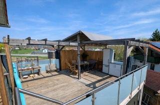 Wohnung kaufen in 83352 Altenmarkt, Hausgefühl pur: 4-Zimmer | 36 m² Dachterrasse | nur 2 Parteien im Haus