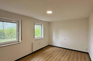 Wohnung mieten in 56566 Neuwied, Erstbezug nach Sanierung: Stilvolle 2-Zimmer-Wohnung mit großem Privatgarten in zentraler Lage