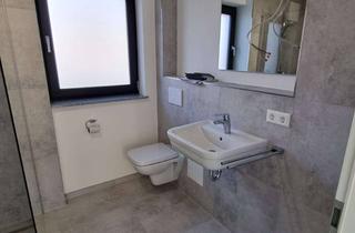 Wohnung mieten in Uhlandstr., 72813 St. Johann, Moderne 2-Zimmer-Dachgeschosswohnung in Energieeffizienzhaus in Sankt Johann