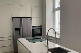 Wohnung mieten in Goethestraße 61, 10625 Charlottenburg, Vollständig renovierte Wohnung mit drei Zimmern sowie Balkon und Einbauküche in Berlin