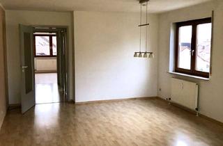 Wohnung mieten in 71706 Markgröningen, Hochwertig modernisierte 3-Zimmer-Wohnung mit überdachtem Balkon & TG – von privat, keine Provision