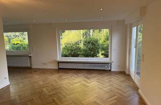 Wohnung mieten in Wolfgangstr. 13, 42655 Solingen, +++ Komplett sanierte 2-3 Zimmer Wohnung, tolles Tageslichtbad, Terrasse, Garten u.v. mehr ++++