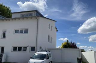 Wohnung mieten in 95478 Kemnath, Helle 2-Zimmer Dachgeschosswohnung in Kemnath