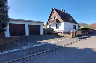 Einfamilienhaus kaufen in 85077 Manching, Viel Platz für Ihre Träume: Charmantes Einfamilienhaus mit großem Garten in Oberstimm
