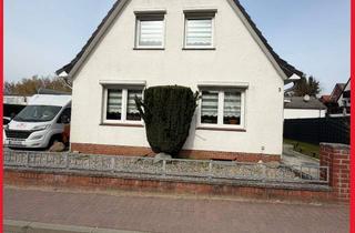 Grundstück zu kaufen in 21481 Lauenburg, Einfamilienhaus mit Kamin, Dachterrasse & Garage – zentrale Lage in Lauenburg