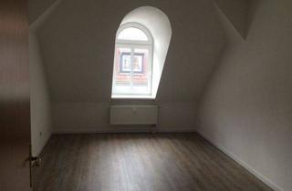 Anlageobjekt in Stöckelstraße, 04347 Leipzig, * Vermietete und günstige DG 3-Zimmerwohnung mit Wannenbad, EBK und Laminat in ruhiger Lage! *