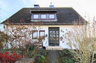Haus kaufen in 42579 Heiligenhaus, Heiligenhaus - Viel Platz, viele Möglichkeiten: Zweifamilienhaus mit Garten, Wintergarten & Mieteinnahmen!