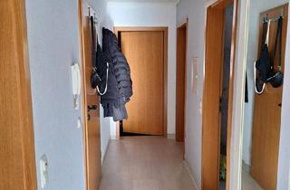 Wohnung kaufen in 31812 Bad Pyrmont, Bad Pyrmont - Lichtdurchflutete DG Wohnung zu verkaufen.