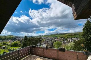 Wohnung kaufen in 58644 Iserlohn, Iserlohn - Moderne Traumwohnung mit Dachterrasse & Weitblick