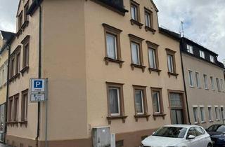 Mehrfamilienhaus kaufen in 95111 Rehau, Rehau - Großes Sanierungsbedürftiges Haus mit Potenzial für 3 Wohneinheit