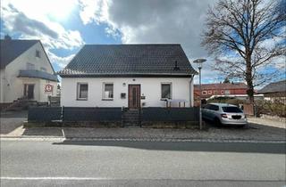 Wohnung kaufen in 96215 Lichtenfels, Lichtenfels - Freistehende Eigentumswohnung kleines Einfamilienhaus