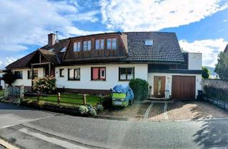 Haus kaufen in 97653 Bischofsheim, Bischofsheim in der Rhön - Zweifamilienhaus in ruhiger Lage OHNE PROVISION!