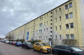 Wohnung kaufen in 06667 Weißenfels, Weißenfels - 2 Zimmer Wohnung zum Verkaufen in 06667 Weisenfels west